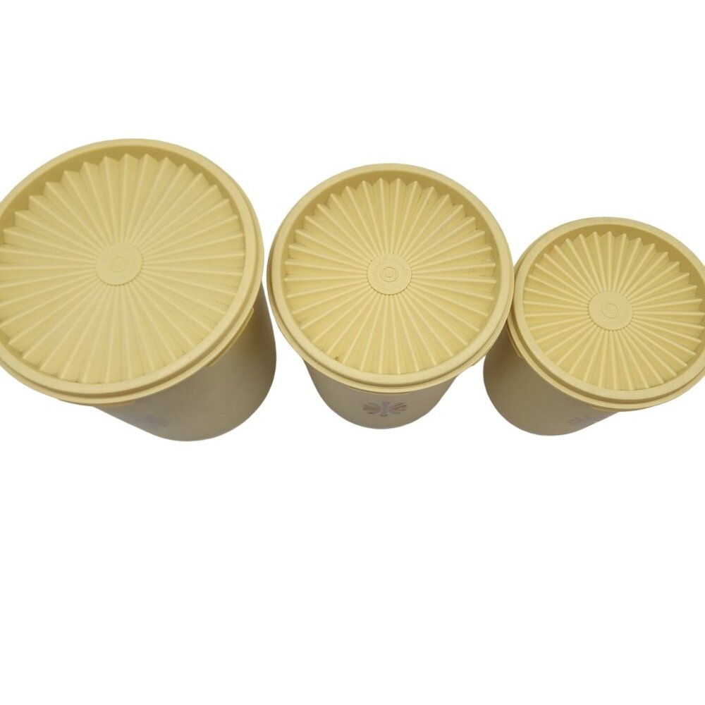 Vintage Tupperware harvest Gold Canisters #'s 803 / 809 / 811 clear seal - Picture 2 of 3